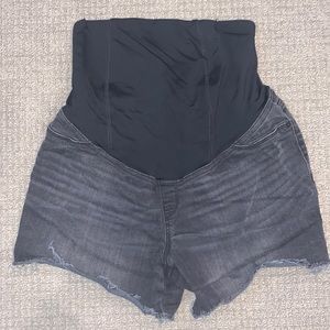 Isabel Maternity Black Jeans Shorts